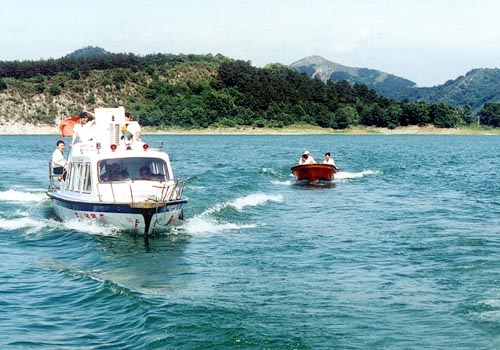 薄山湖