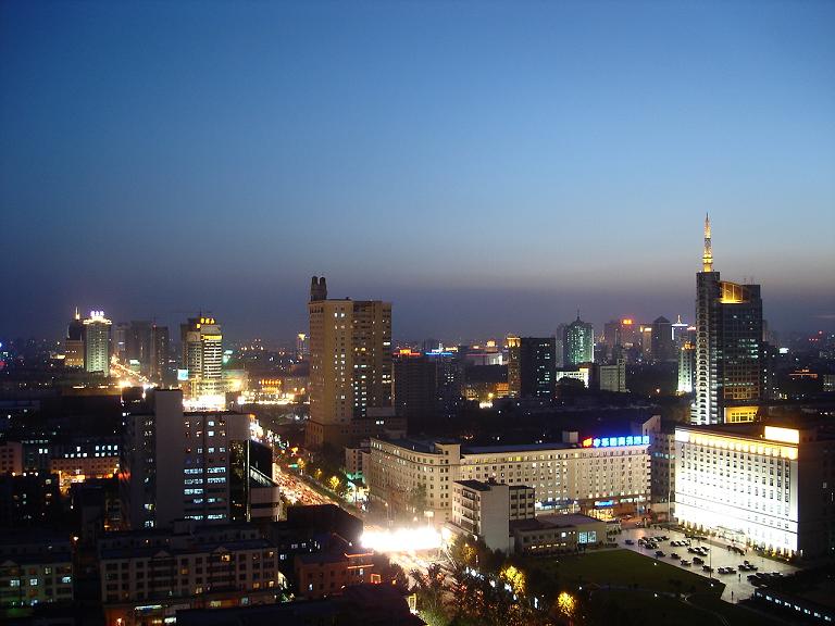 2008 中国城市竞争力排行榜 首届中国最美丽城市排行榜 郑州 风光