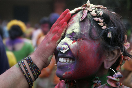 印度加尔各答 传统节日 “Holi”节 最盛大的节日