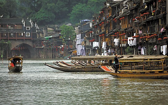 秋日里的好去处 五大烂漫秋景推荐（秋景最美的三个地方）