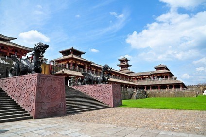 走进镜头看风景 细数国内十大影视基地（全国十大影视基地在哪里）