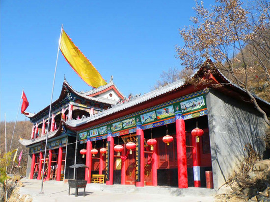 登封中灵山自驾旅游攻略（登封中灵山风景区）