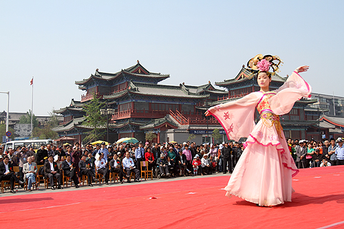 中国开封第二届宋词乐舞文化展演周开幕
