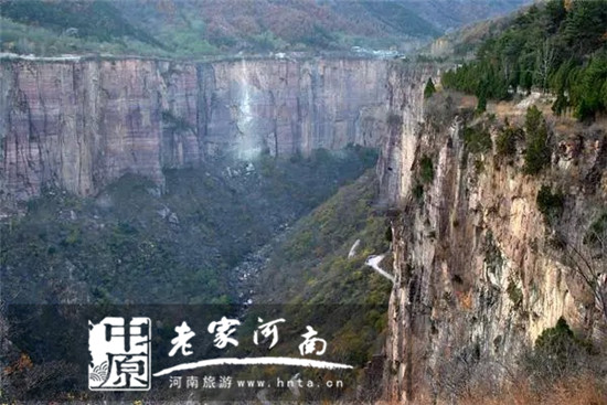 初冬万仙山：看山、看崖、看挂壁、看瀑布！（万仙山什么季节去好）