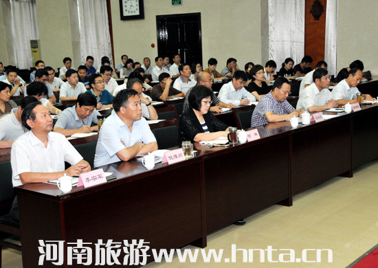 我局举办“三严三实”专题教育第二专题专家辅导讲座