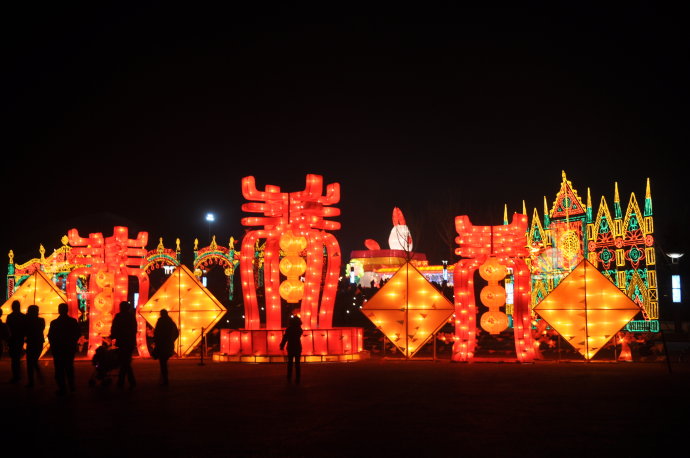 河南各景区活动纷呈！春节嗨玩完全手册（春节河南旅游攻略景点大全）