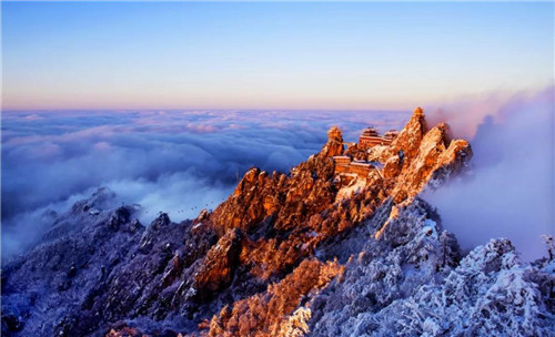 用一场旅行告别2018，就去老君山！