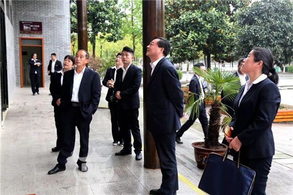 内乡县人口_内乡县人口计生委到郑州市中原区参观学习(2)