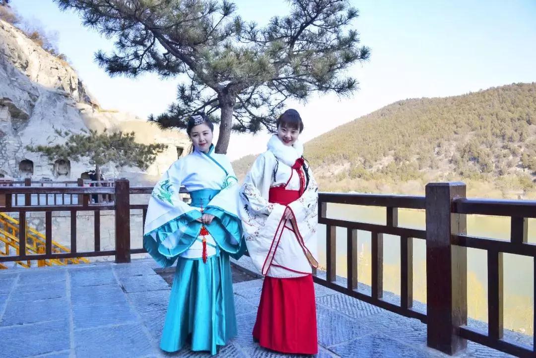 着华服曲水流觞，来这些地方展示你的古典模样（曲水流觞图片平面）