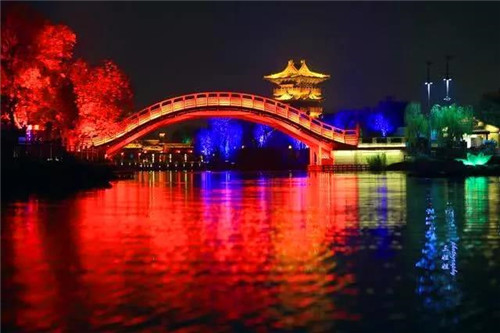 仲夏纳凉夜，开封这些地方不容错过！（开封夏季旅游好去处）
