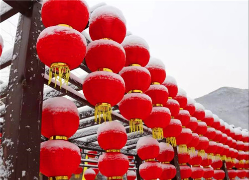 游熊山赏美景过欢乐新年,观民俗品美食乐享全家团圆,好看,好吃