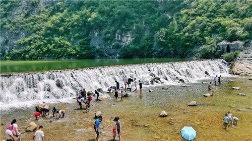 畅享夏日亲子时光,青天河绝对值得收藏!(青天河景区官方网站查询预约) 畅享夏日亲子时光,青天河绝对值得收藏!(青天河景区官方网站查询预约)