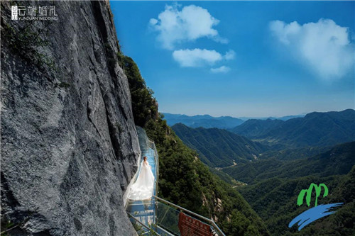 爱上白云山，只需要几个瞬间！