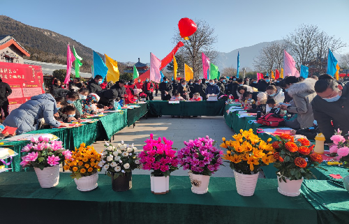 牛年祈福登嵩山、国潮非遗嗨翻天