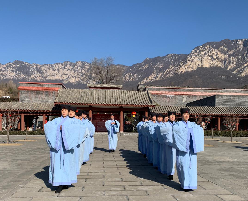 牛年祈福登嵩山、国潮非遗嗨翻天