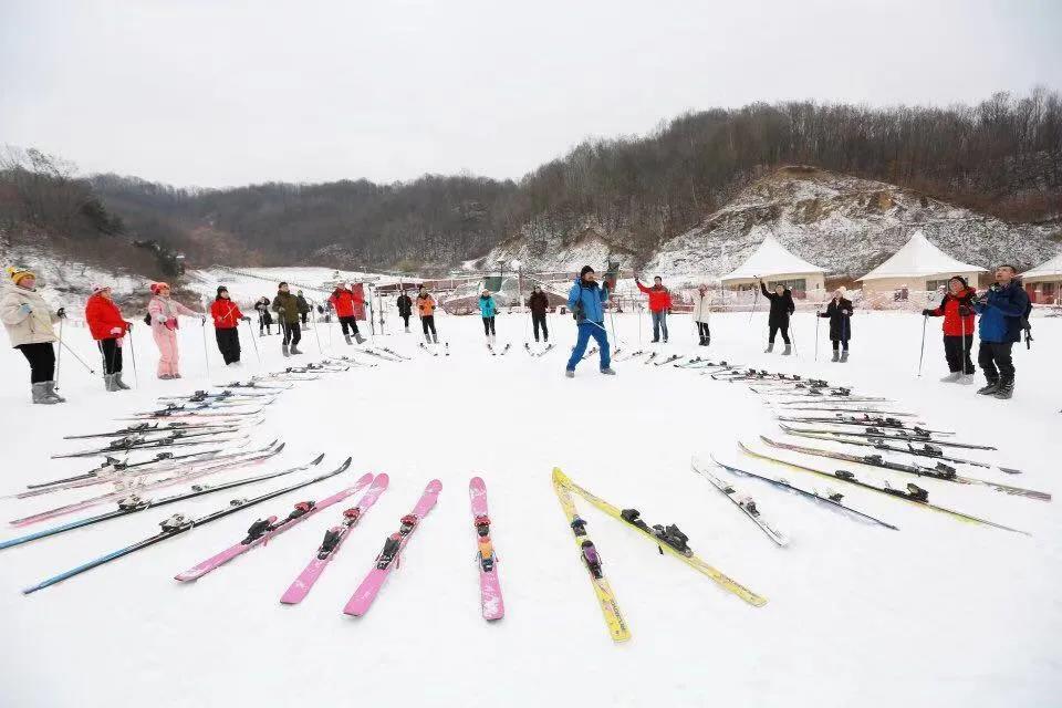 刺激滑雪、漫山雾凇、云涛雪浪……这才是冬天老界岭玩雪的正确打开方式！