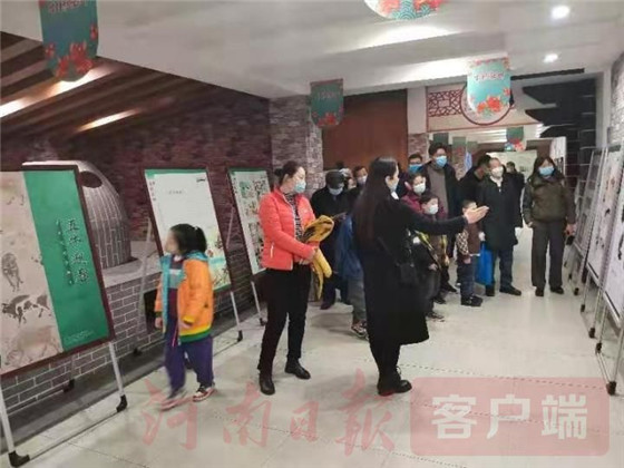 巩义：文旅融合年味浓 就地过年也精彩