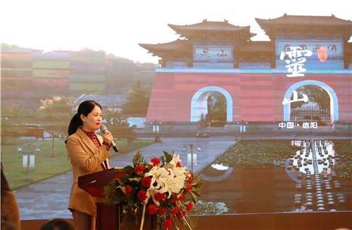 “看红看绿看蓝天、品山品水品毛尖”信阳旅游推介会在郑州举行！