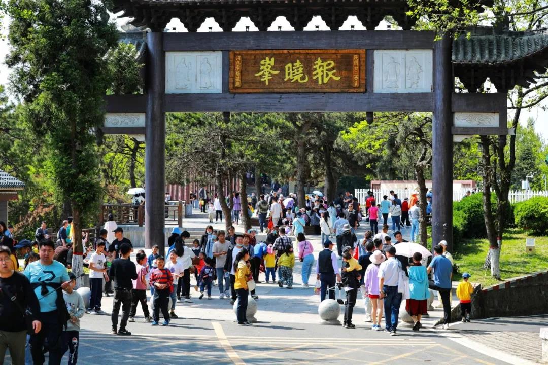 立夏|鸡公山景区“五一”小长假完美收官（鸡公山风景区票价）