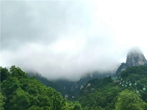 天河大峡谷爱心集结助力高考 情系考生温暖同行