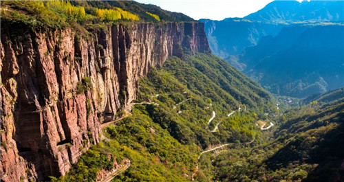 新乡南太行| 最美秋色正在派送中……（新乡南太行旅游攻略路线）
