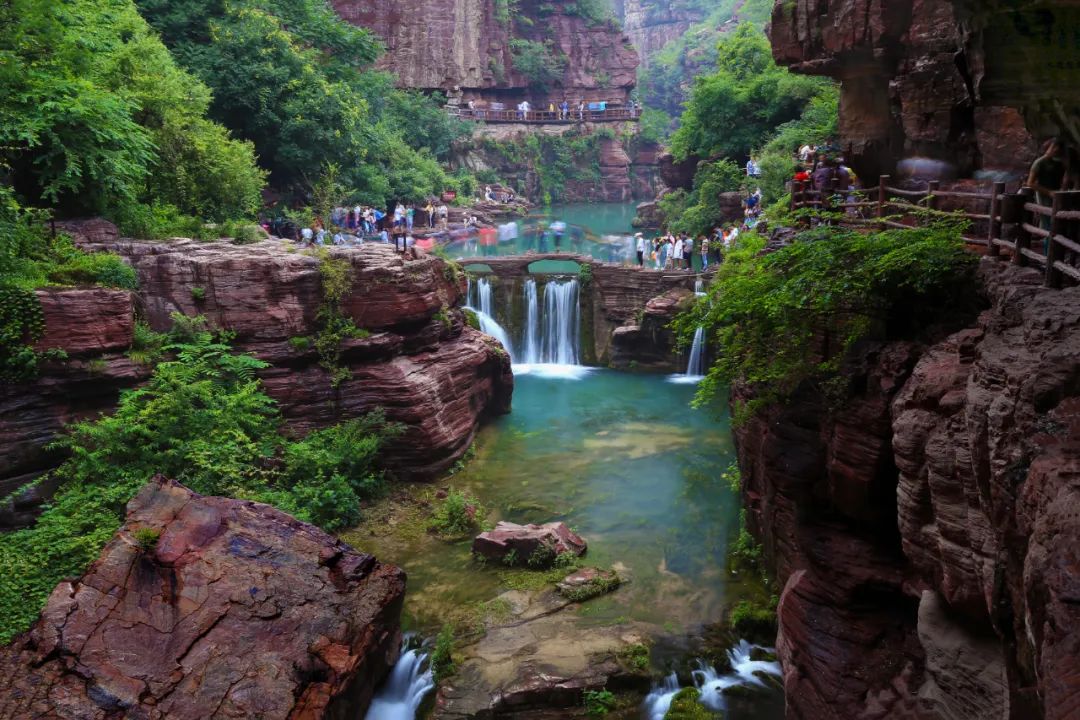 十一出游必备！云台山国庆假期游玩攻略！（十一云台山旅游人多吗）