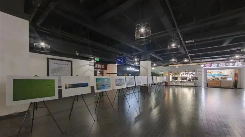“走进新时代 迈步新征程”平顶山市优秀摄影作品巡展活动首站开展（平顶山摄影师招聘）