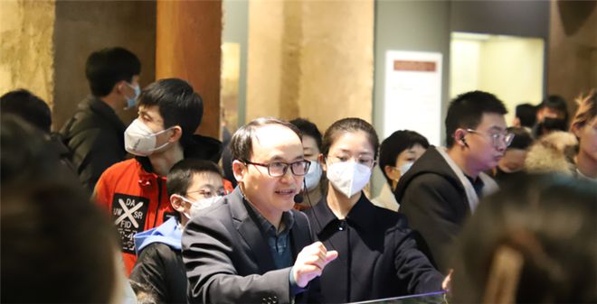开封：馆长带你游开博（开封博物馆游览路线图）