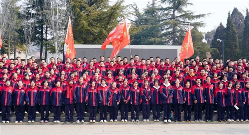 红旗渠：千人学生团掀开2023春季研学热潮（红旗渠研学游心得）